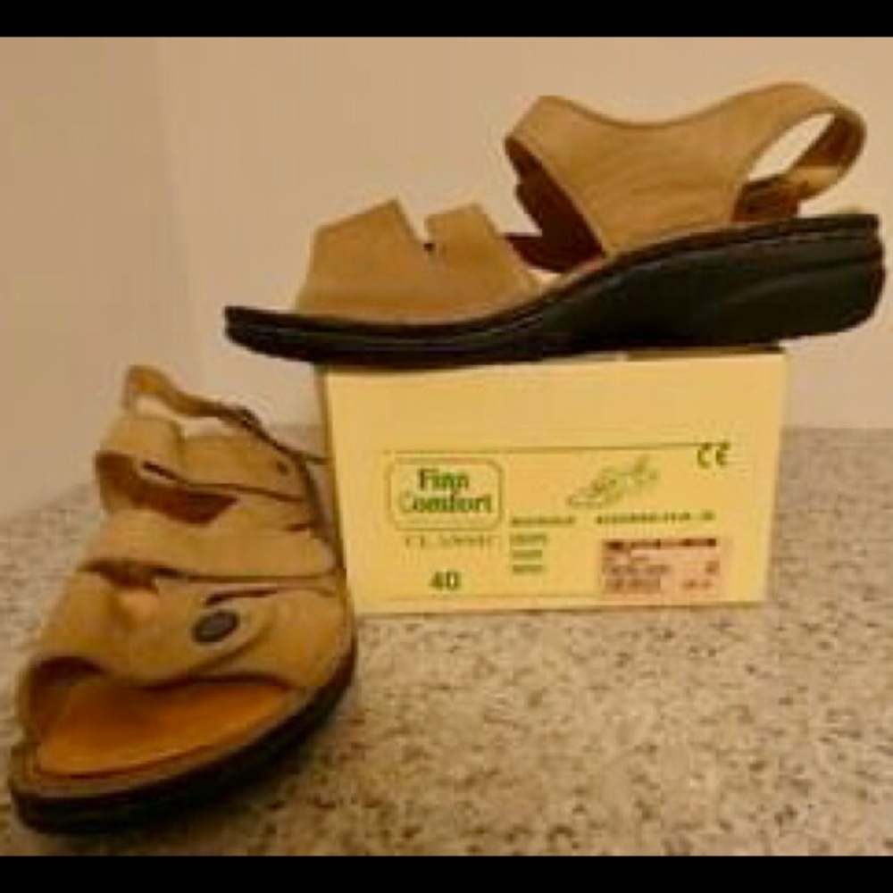 Finn Comfort Gomera Women’s Sandals 40D